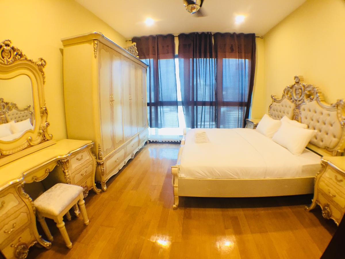 Regalia Suites By Ihost Kuala Lumpur Extérieur photo