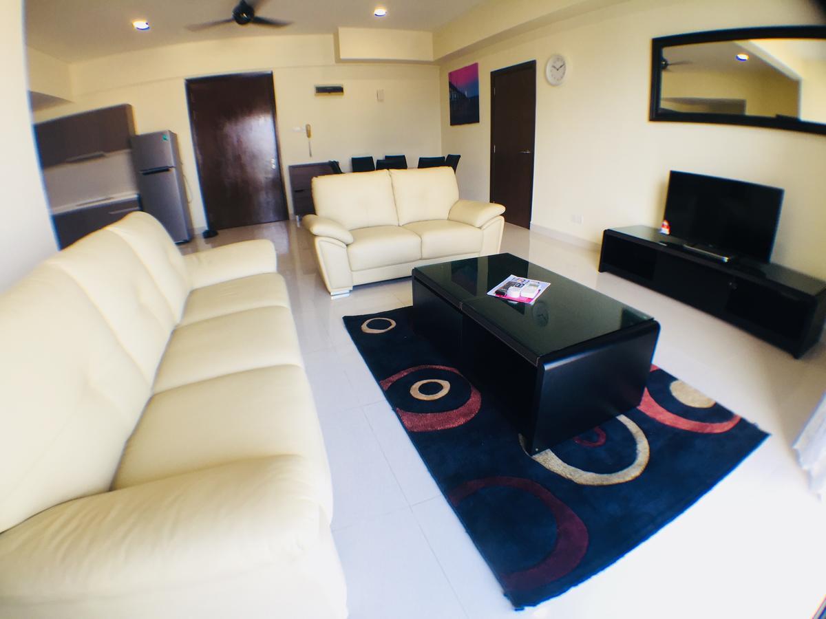 Regalia Suites By Ihost Kuala Lumpur Extérieur photo