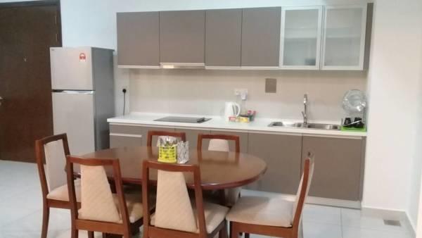 Regalia Suites By Ihost Kuala Lumpur Extérieur photo